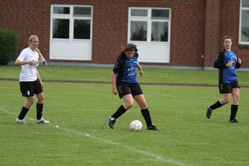 Bild 79 - Frauen am 13.5.12